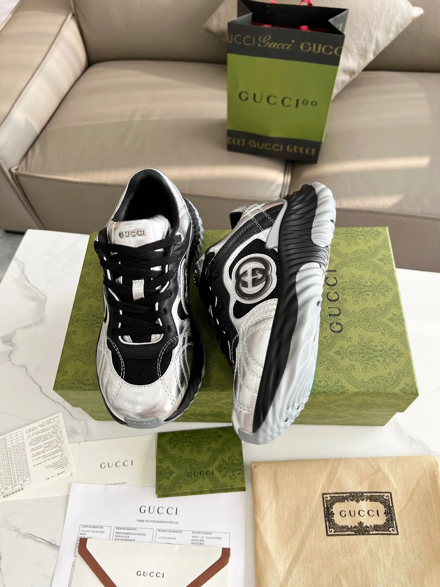 Men's men's shoes 💰780 Top version 🔝Original purchase and development [Love] This new sneaker adopts a thick-soled design, with stitched sheepskin upper and breathable mesh. Show full sense of technology. The 3D effect interlocking double G leather patch and Gucci letter metal accessories, two brand logo details, inject a dazzling texture into the overall design. The details are more substantial! ...